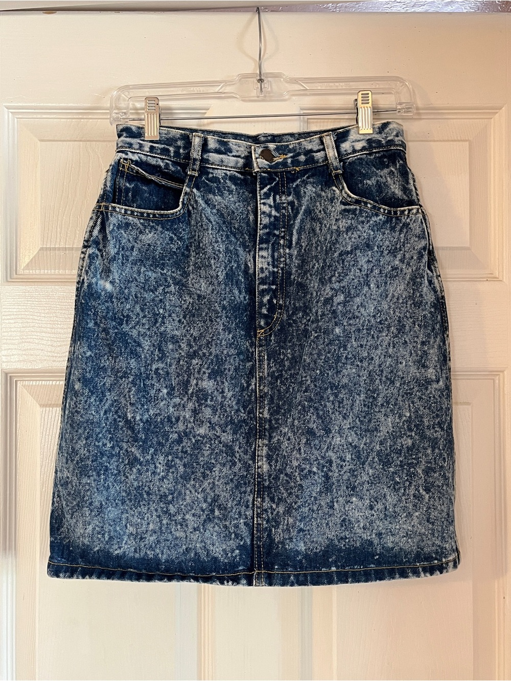 High-Rise Acid Wash Denim Mini Skirt - Blue
